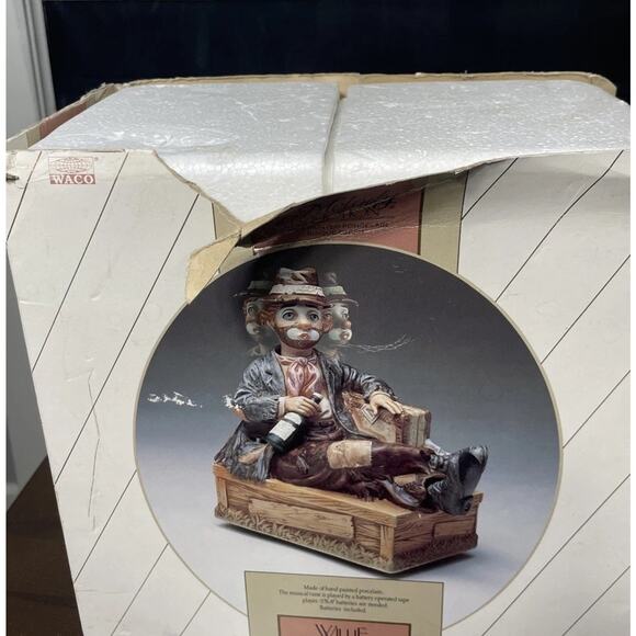 Melody in Motion Willie the Hobo Hand Painted Porcelain - Picture 3 of 9